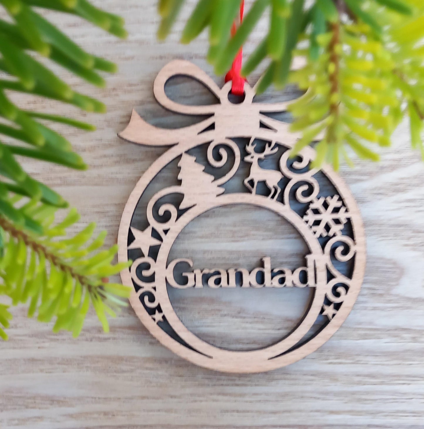 Laser-Cut Wooden Christmas Tree Decoration Bauble - Grandma, Grandad, Mummy, Daddy, etc.