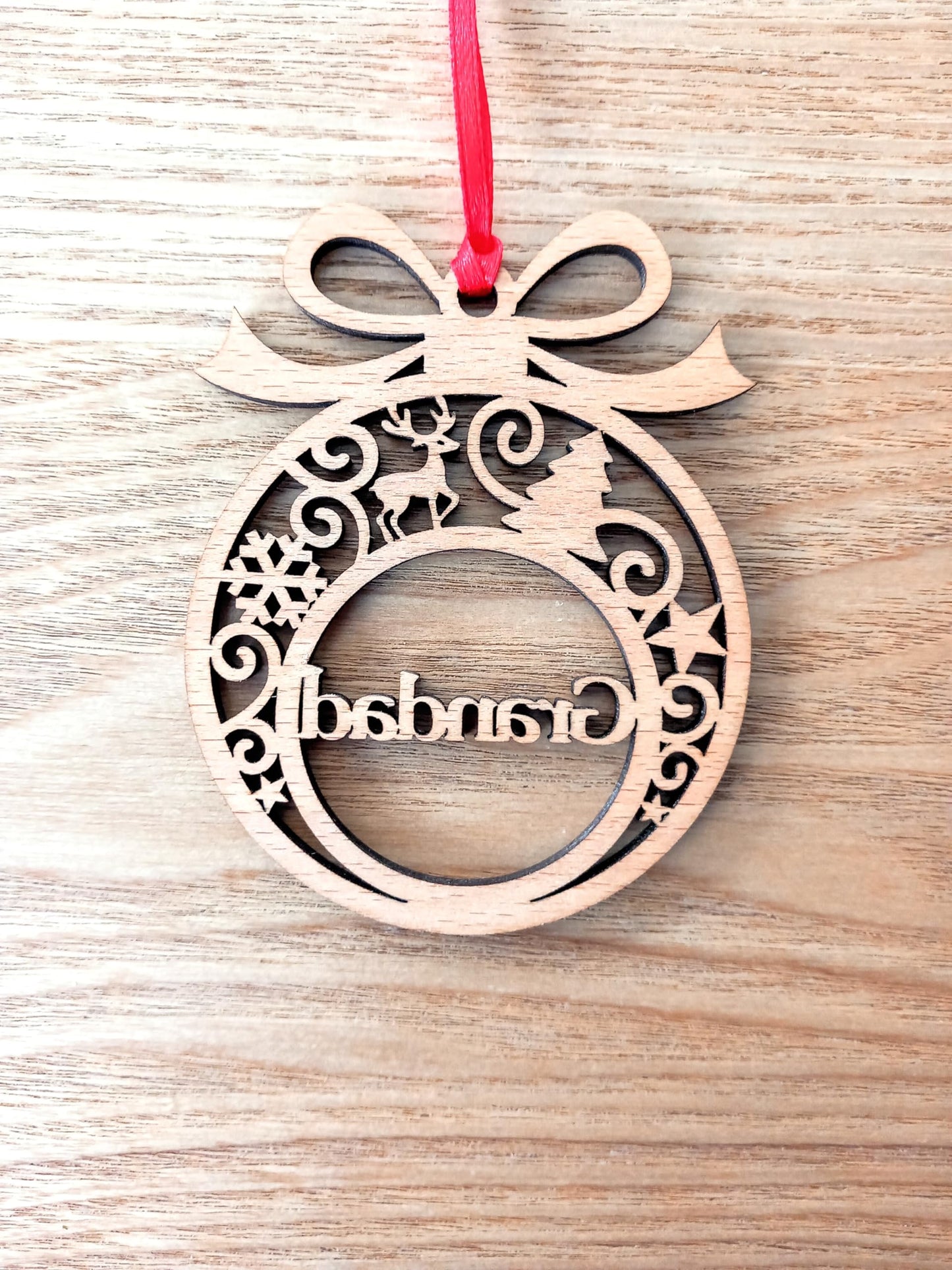 Laser-Cut Wooden Christmas Tree Decoration Bauble - Grandma, Grandad, Mummy, Daddy, etc.