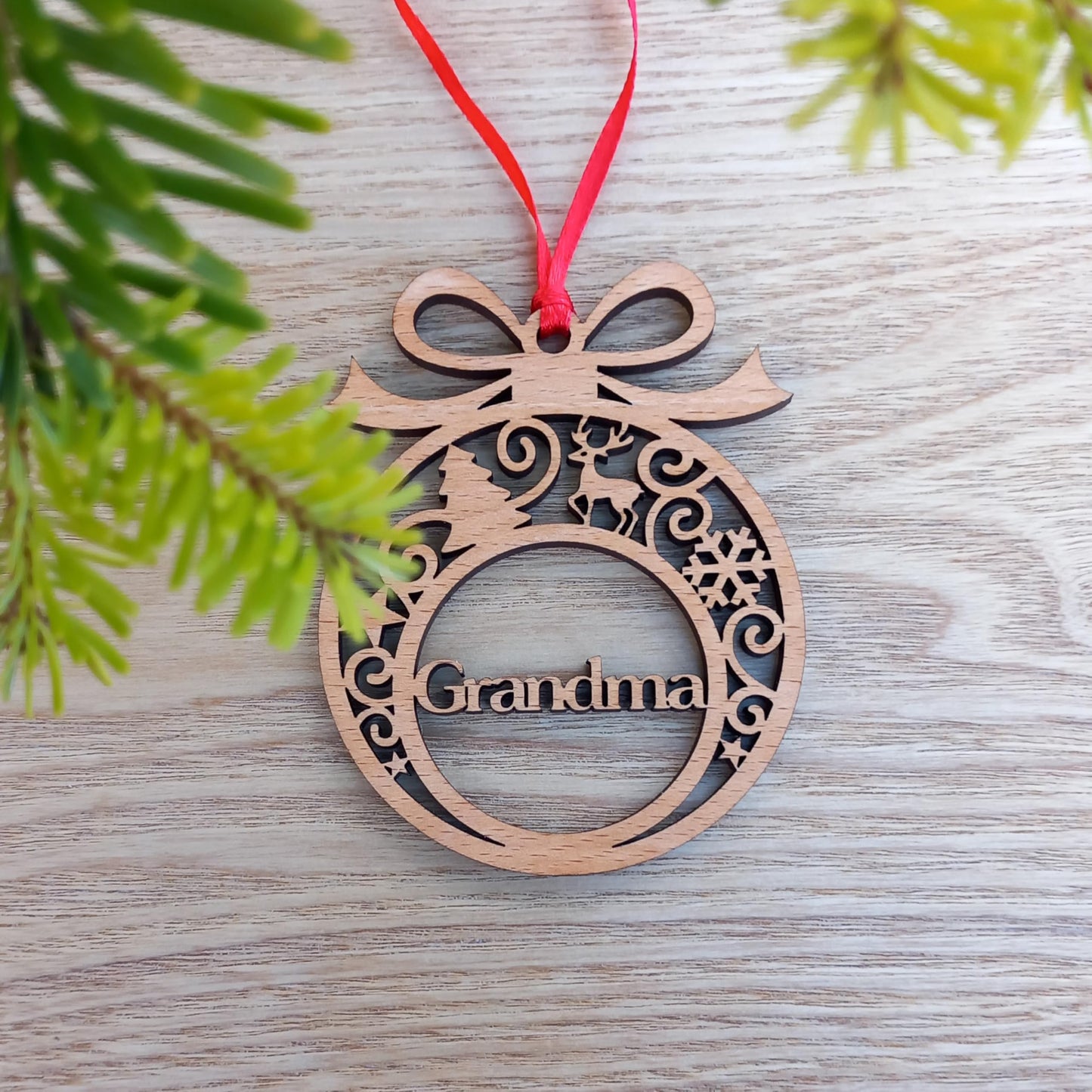 Laser-Cut Wooden Christmas Tree Decoration Bauble - Grandma, Grandad, Mummy, Daddy, etc.